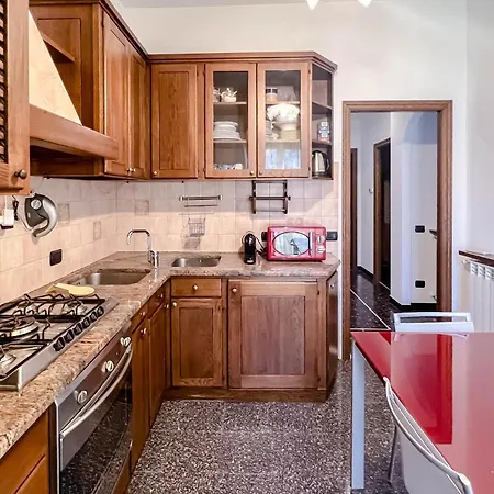 Con 7 Posti Letto Appartamento Albissola Marina